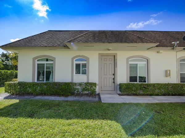 11893 Sturbridge Lane, Wellington, FL 33414
