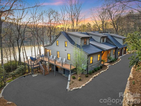 95 Cardinal Trace , Lake Toxaway, NC 28747