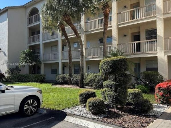 4602 Martinique Way , Unit A2, Coconut Creek, FL 33066