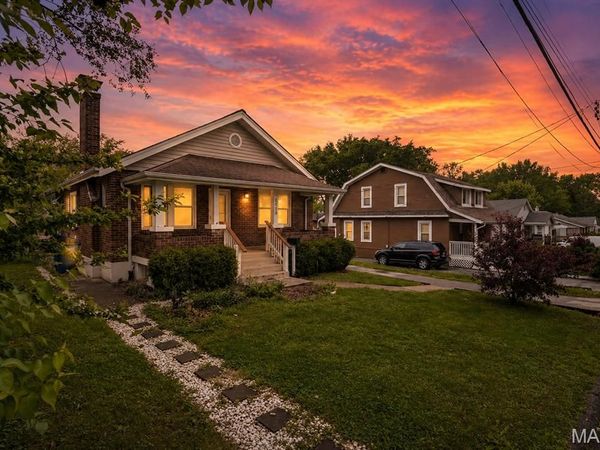 2413 Leslie Avenue, Overland, MO 63114