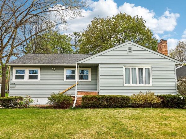 1208 Barnes STREET, Delavan, WI 53115