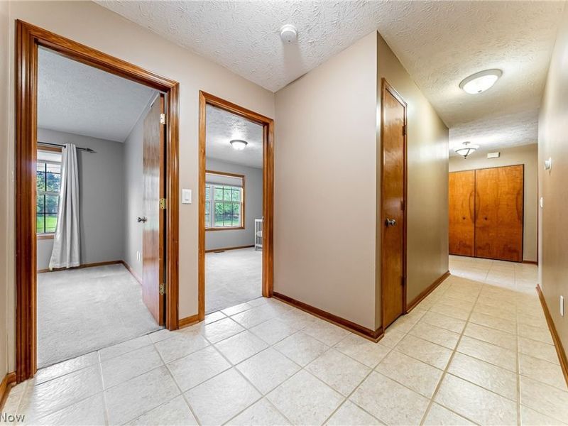 22461 Macbeth Avenue, Fairview Park, OH 44126 Photo 14