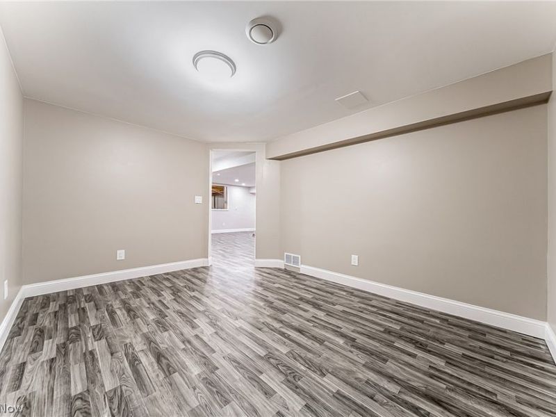 22461 Macbeth Avenue, Fairview Park, OH 44126 Photo 29