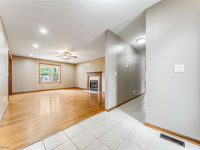 22461 Macbeth Avenue, Fairview Park, OH 44126 Photo 3