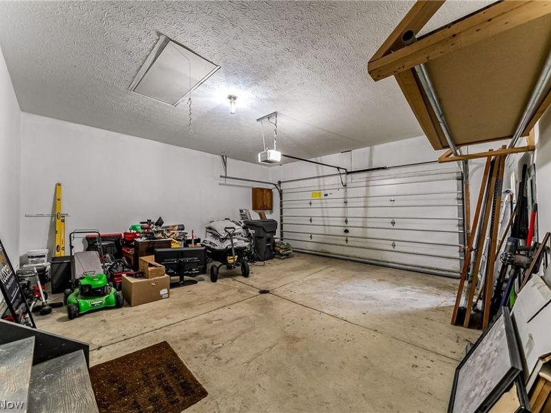 22461 Macbeth Avenue, Fairview Park, OH 44126 Photo 38