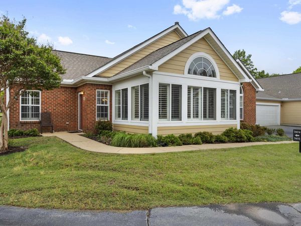7402 APPLING CLUB CIR, Unit 109, Cordova, TN 38016