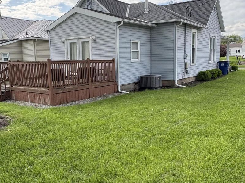 527 E High Street, Saint Marys, OH 45885 Photo 4