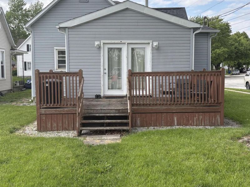 527 E High Street, Saint Marys, OH 45885 Photo 5