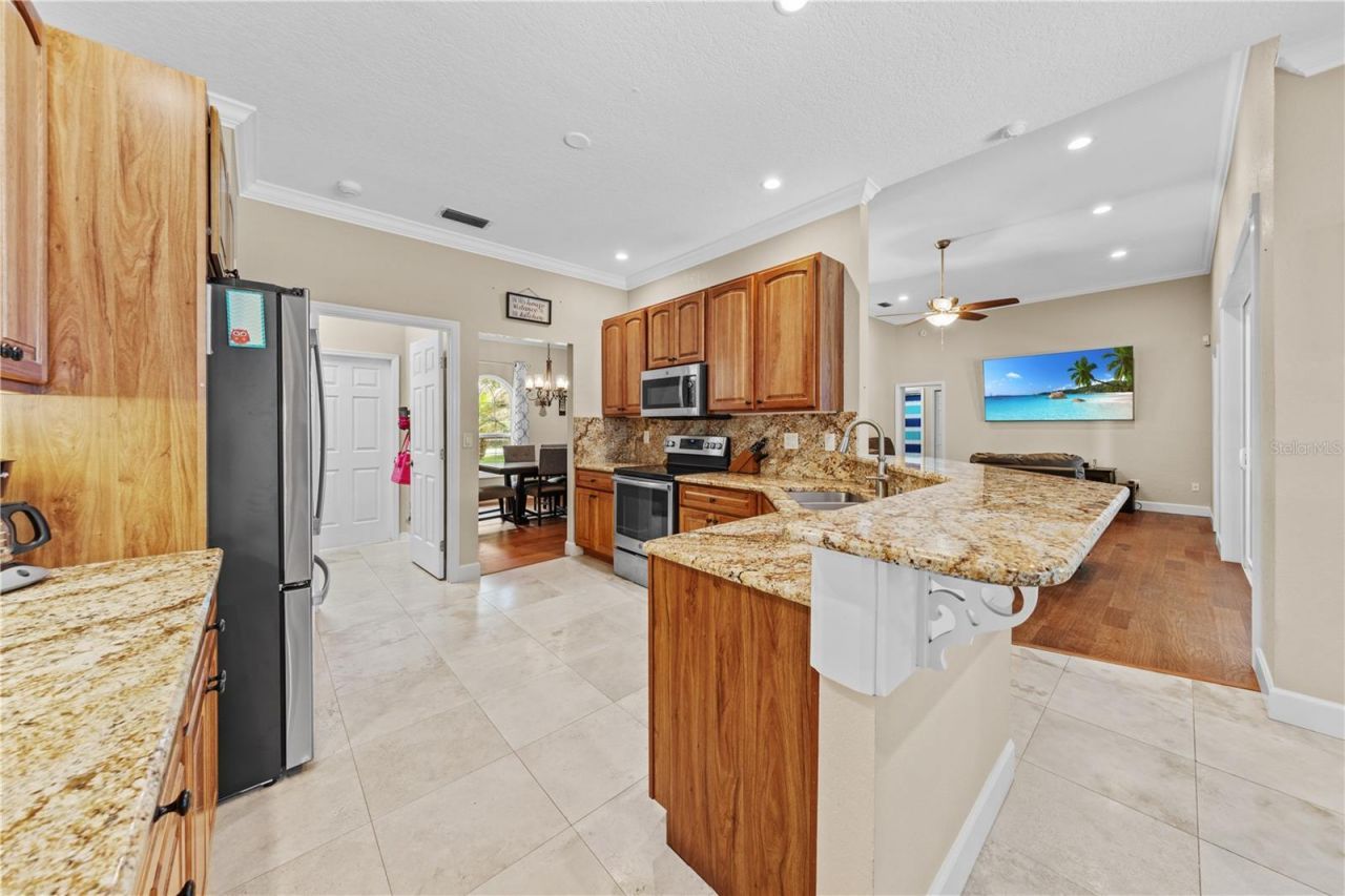 1095 W Lake Hamilton Drive, Winter Haven, FL 33881 Photo