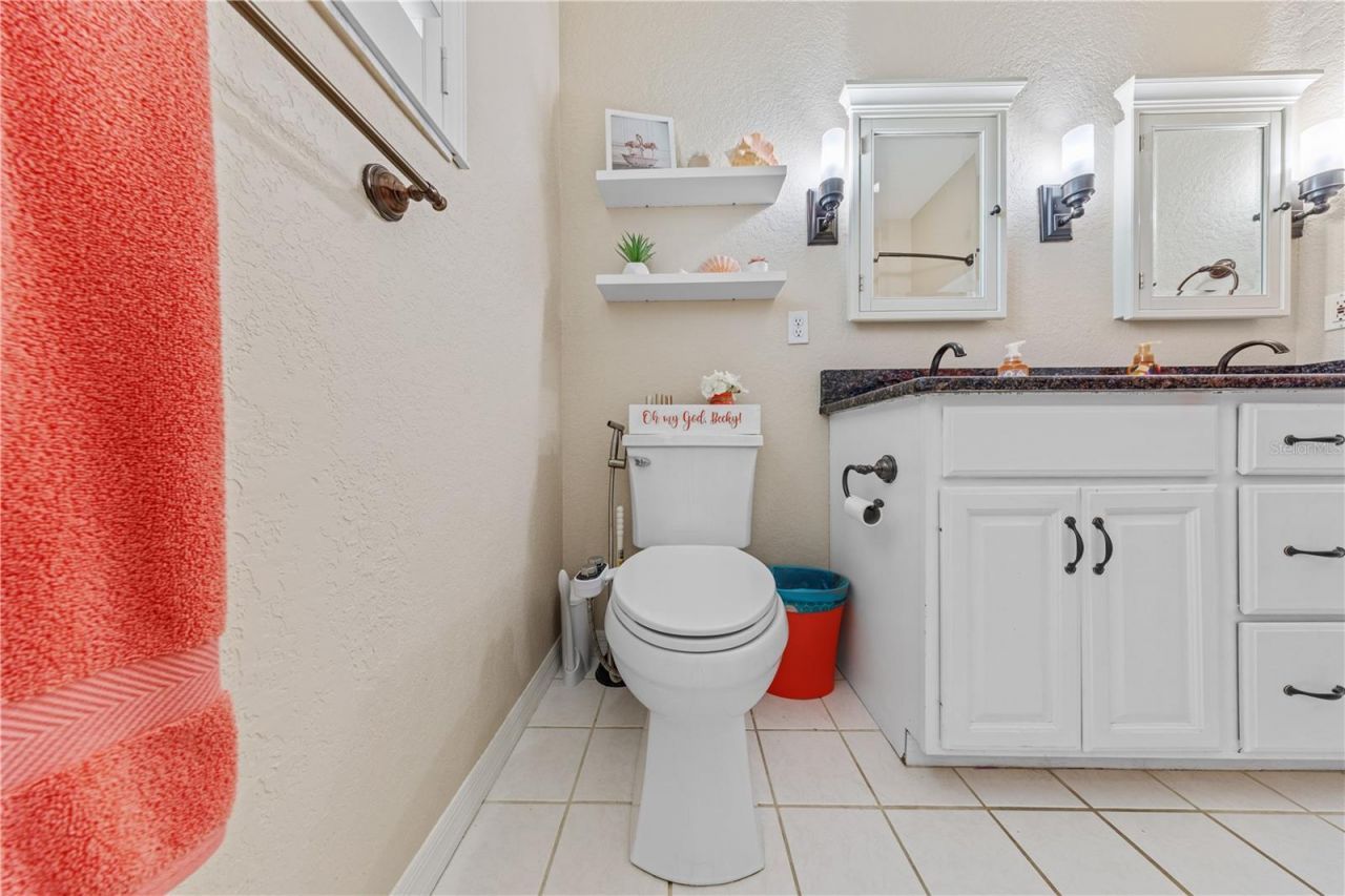 1095 W Lake Hamilton Drive, Winter Haven, FL 33881 Photo