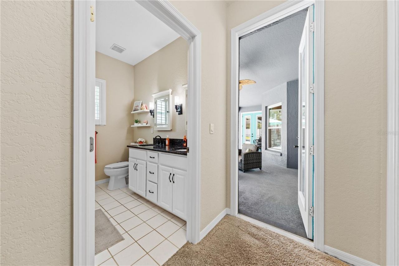 1095 W Lake Hamilton Drive, Winter Haven, FL 33881 Photo