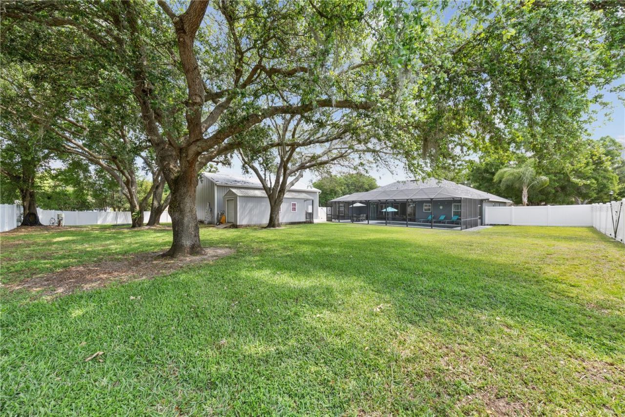 1095 W Lake Hamilton Drive, Winter Haven, FL 33881 Photo