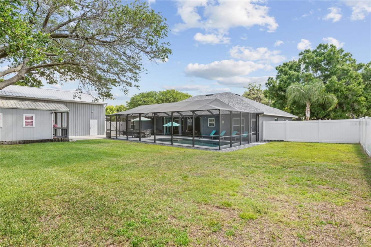 1095 W Lake Hamilton Drive, Winter Haven, FL 33881 Photo