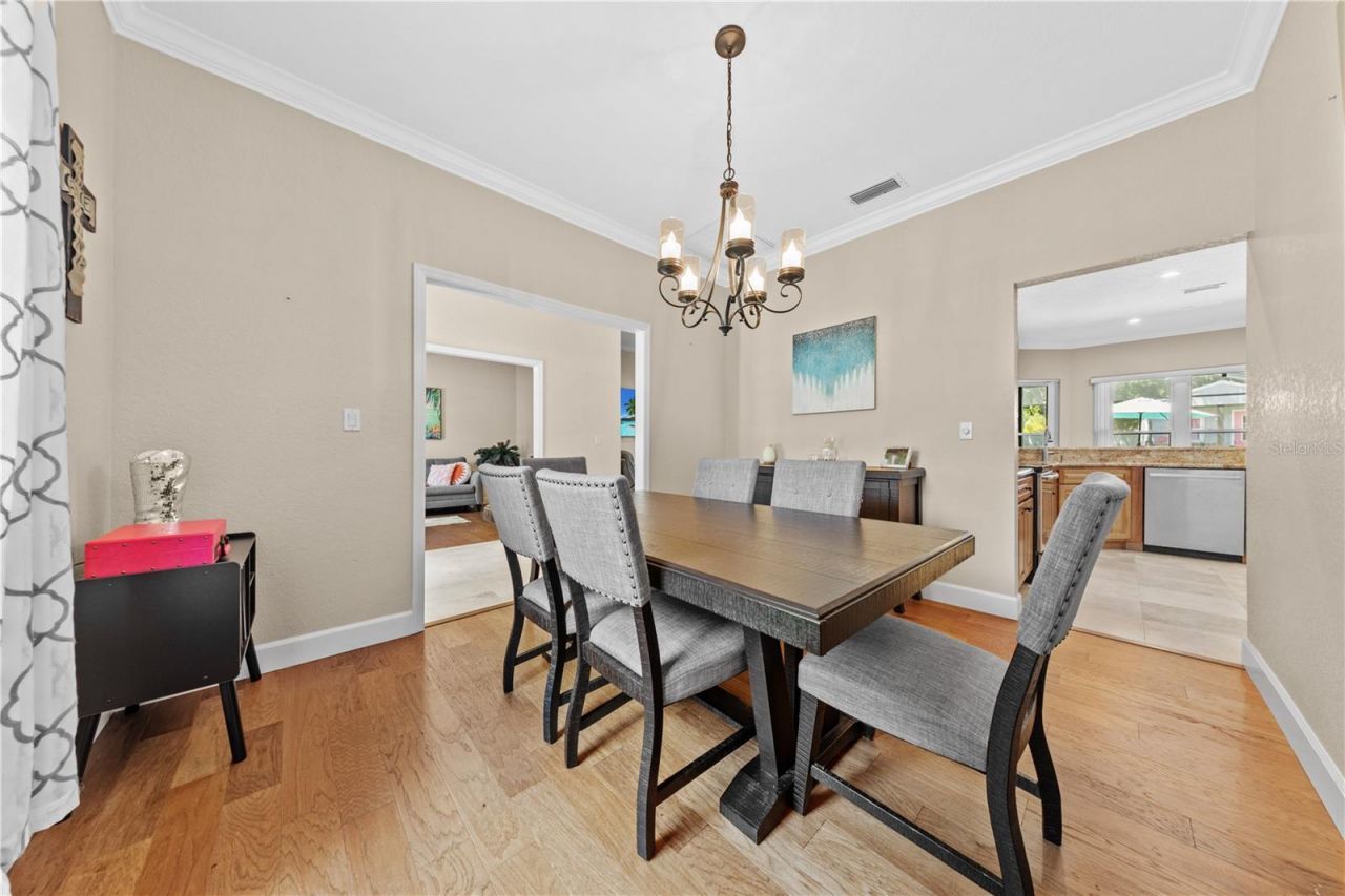 1095 W Lake Hamilton Drive, Winter Haven, FL 33881 Photo