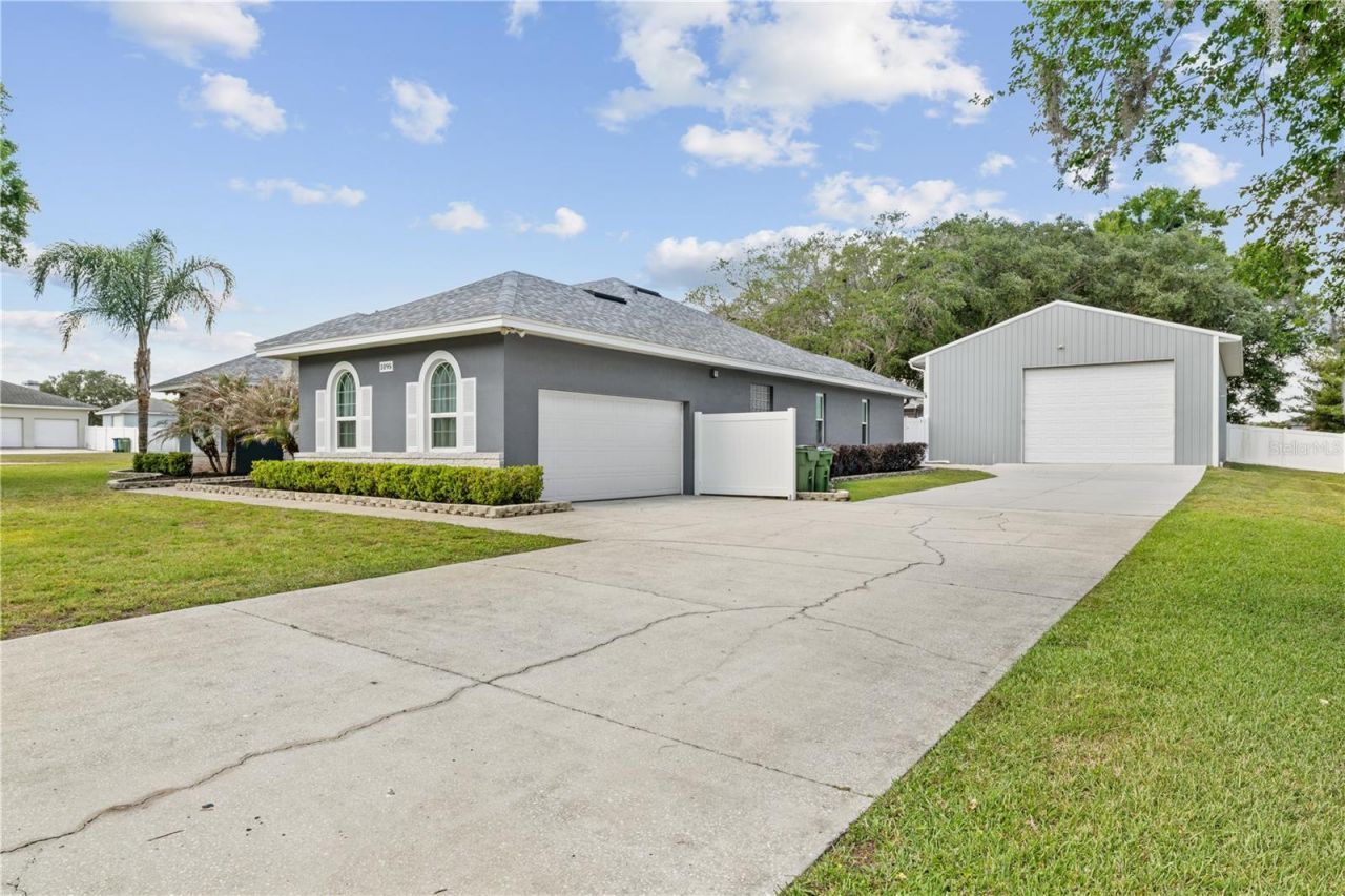 1095 W Lake Hamilton Drive, Winter Haven, FL 33881 Photo