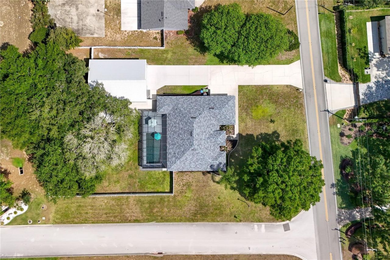 1095 W Lake Hamilton Drive, Winter Haven, FL 33881 Photo