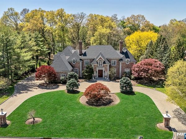 366 E Madison Avenue, CRESSKILL, NJ 07626