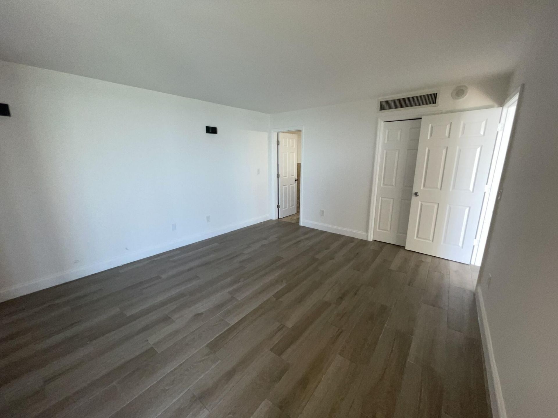 5200 N Flagler Drive, Unit 2004, West Palm Beach, FL 33407 Photo