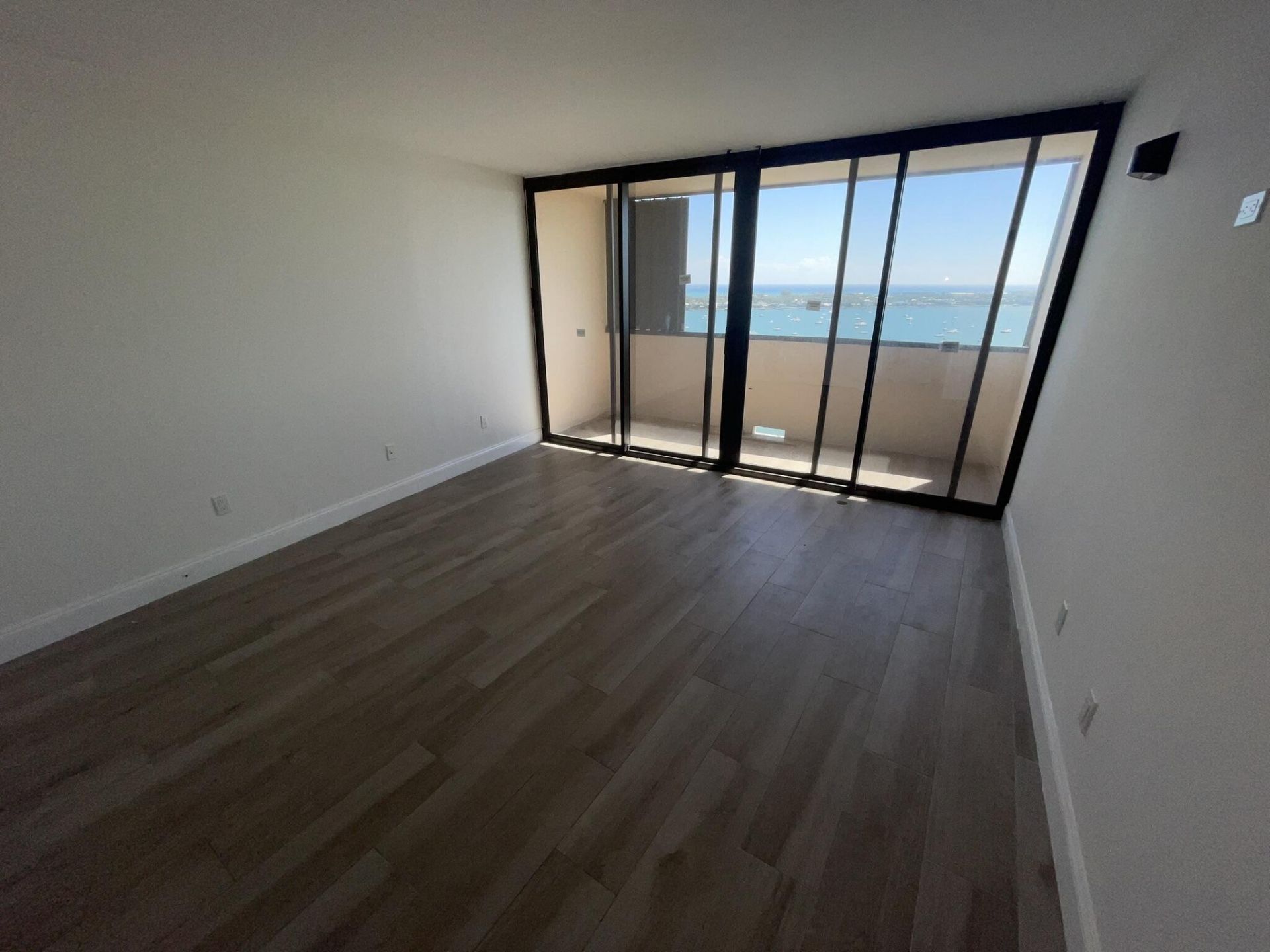 5200 N Flagler Drive, Unit 2004, West Palm Beach, FL 33407 Photo