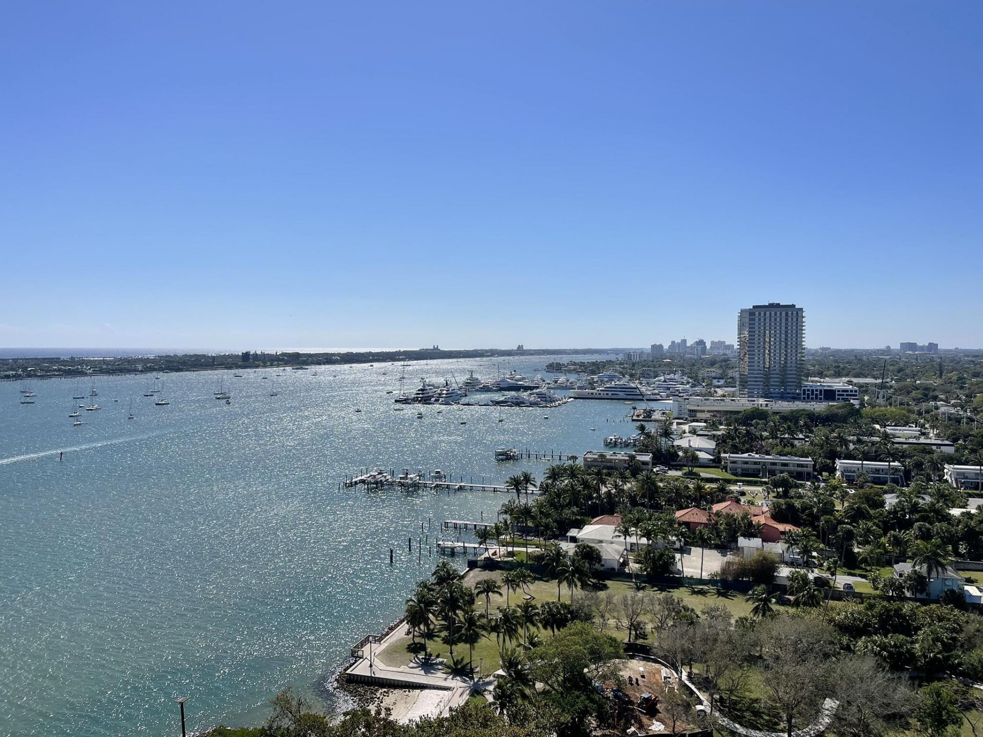 5200 N Flagler Drive, Unit 2004, West Palm Beach, FL 33407 Photo