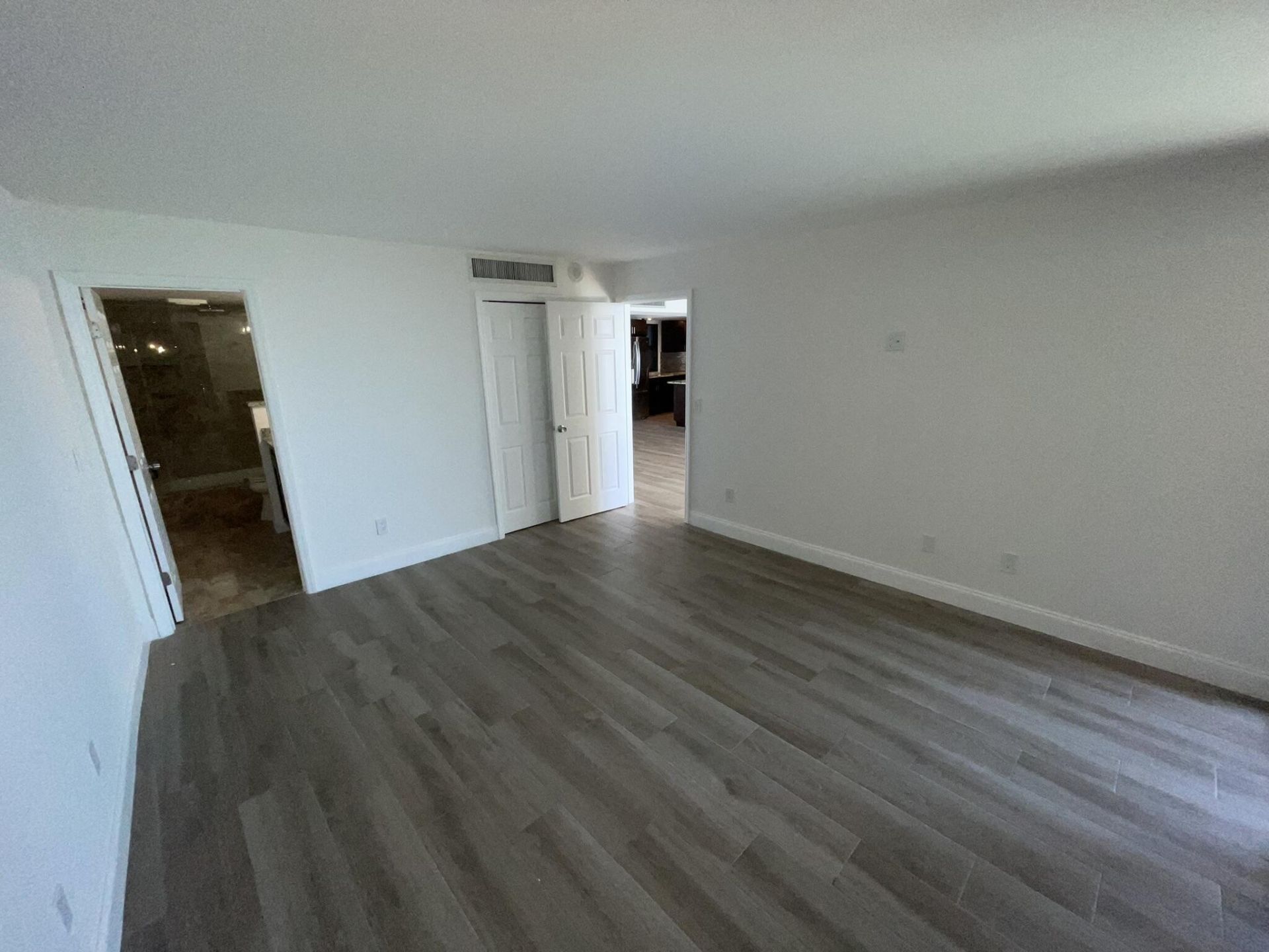 5200 N Flagler Drive, Unit 2004, West Palm Beach, FL 33407 Photo
