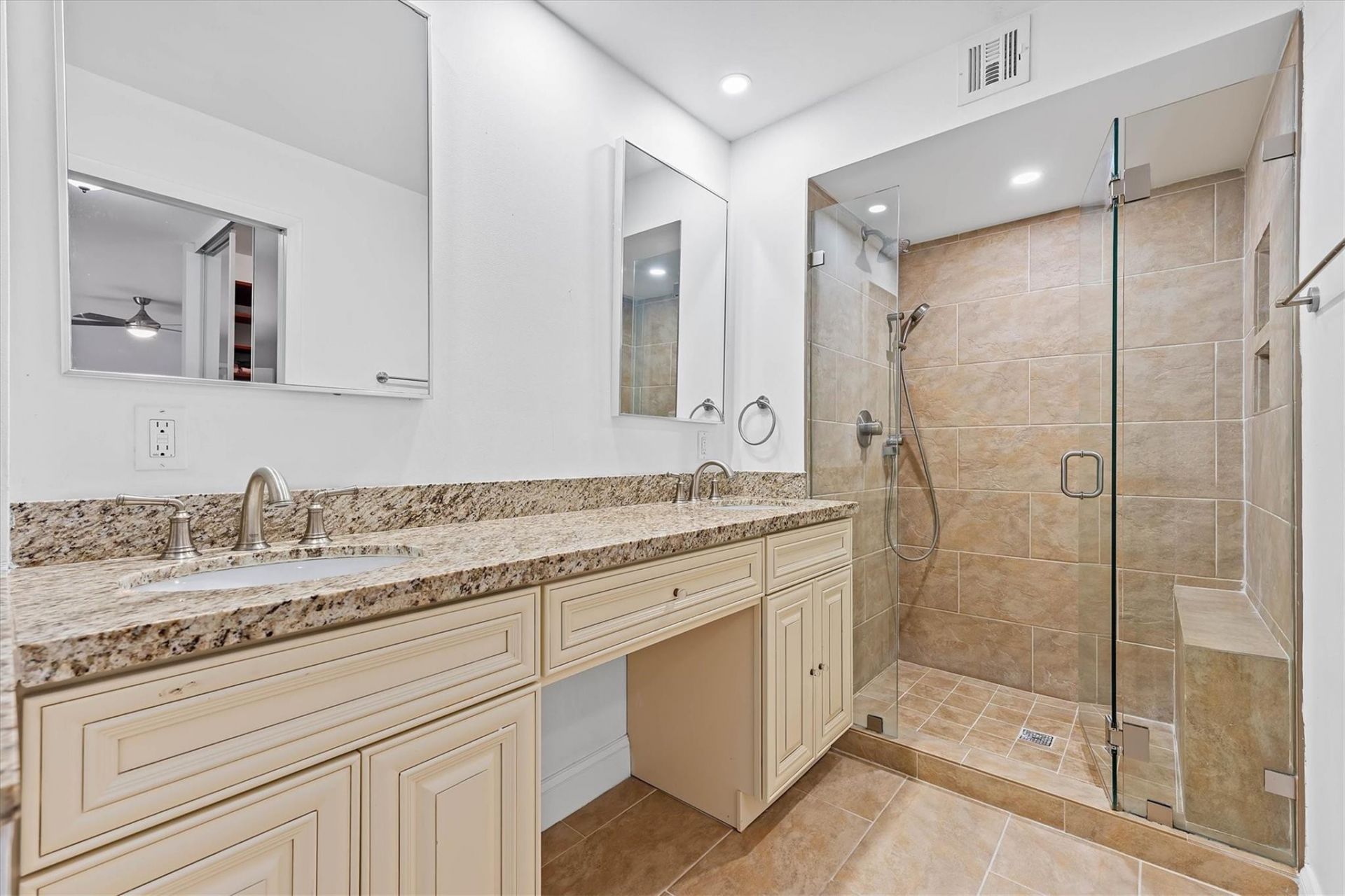 9156d SW 23rd Street, Davie, FL 33324 Photo