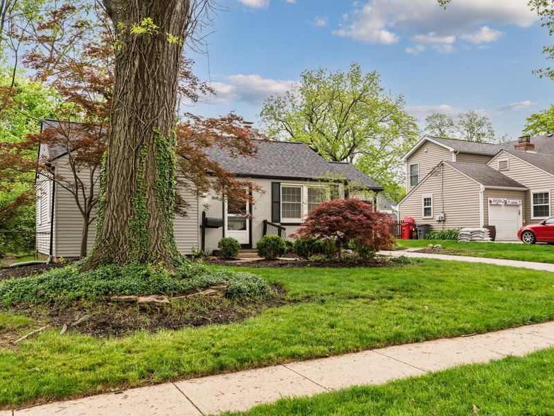 368 Kenbrook Drive, Worthington, OH 43085 Photo 3