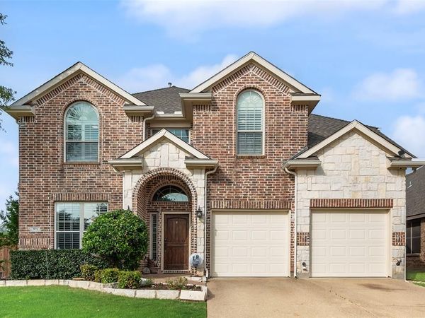 7071 Surfside Lane, Grand Prairie, TX 75054