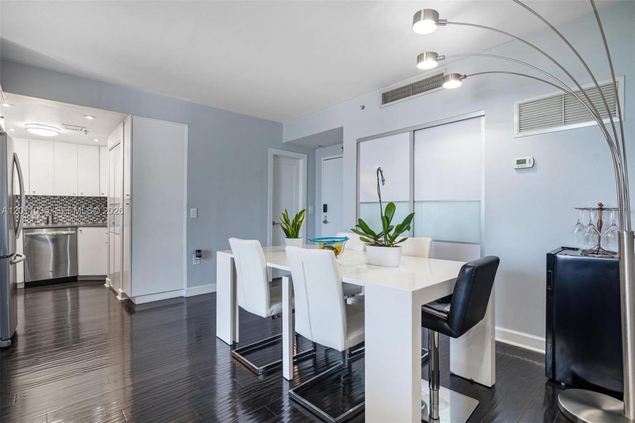 2829 Indian Creek Dr, Unit 1209, Miami Beach, FL 33140 Photo