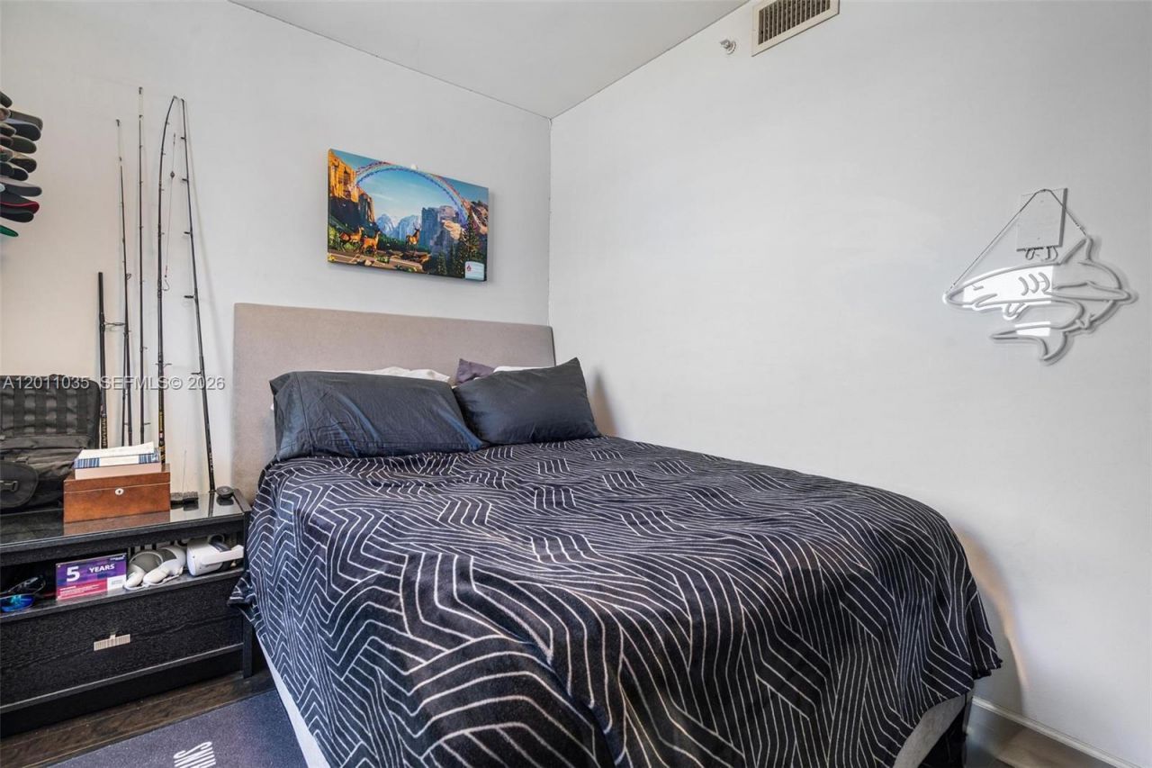 2829 Indian Creek Dr, Unit 1209, Miami Beach, FL 33140 Photo