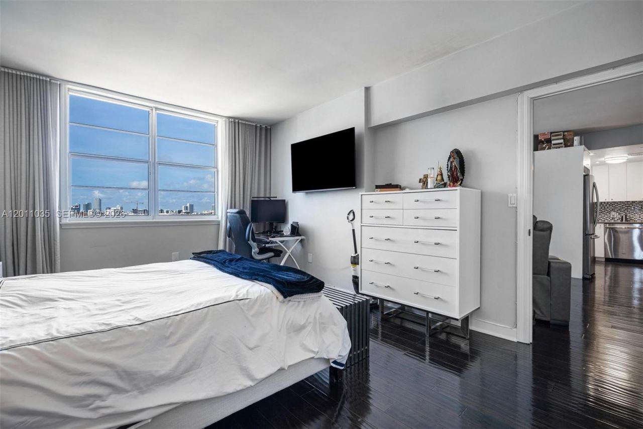 2829 Indian Creek Dr, Unit 1209, Miami Beach, FL 33140 Photo