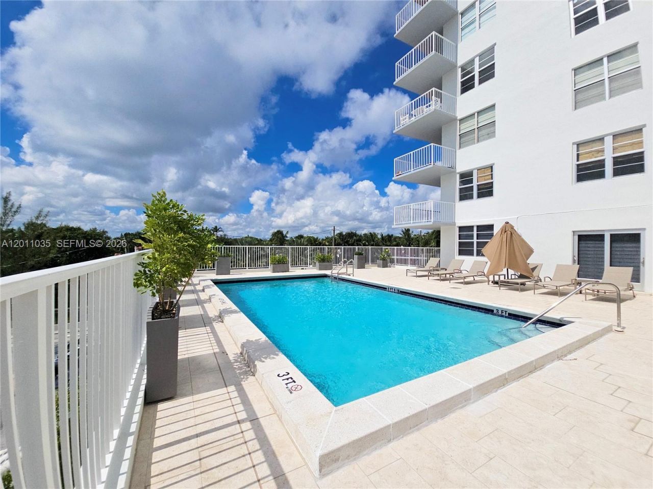 2829 Indian Creek Dr, Unit 1209, Miami Beach, FL 33140 Photo