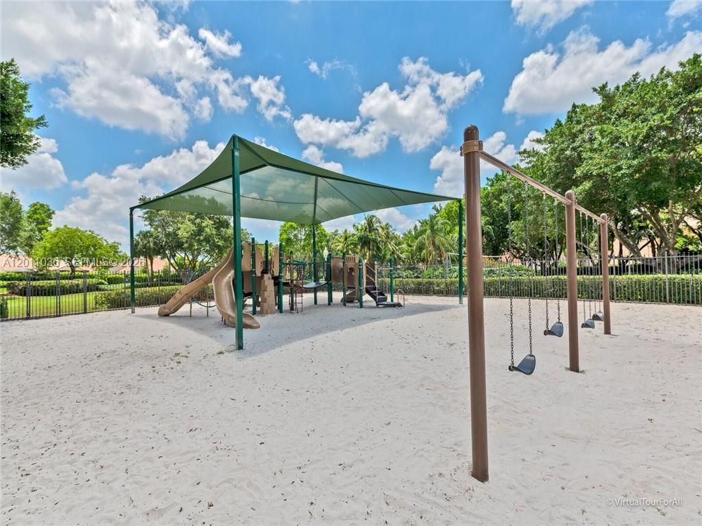 897 Briar Ridge Rd , Unit 897, Weston, FL 33327 Photo