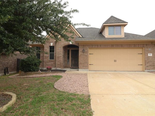 528 Loma Cedro BND, Leander, TX 78641