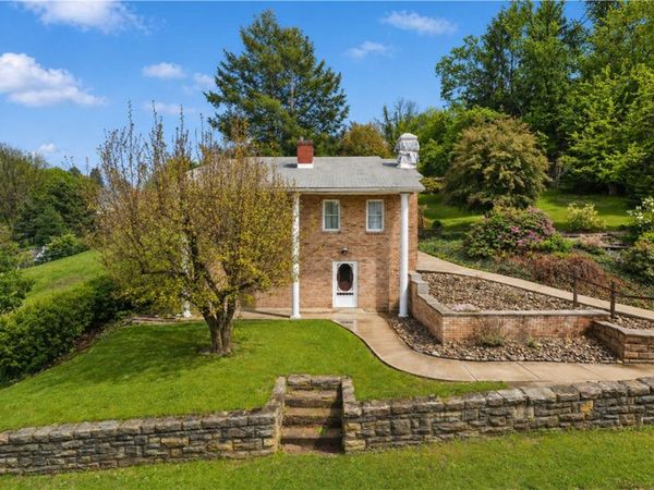 665 Main Street, Irwin, PA 15642