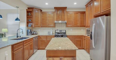 1057 Marseille Ln, Roseville, CA 95747 Photo