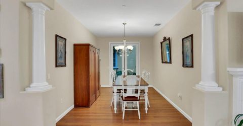 1057 Marseille Ln, Roseville, CA 95747 Photo