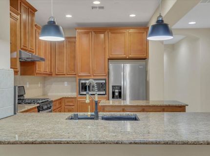 1057 Marseille Ln, Roseville, CA 95747 Photo