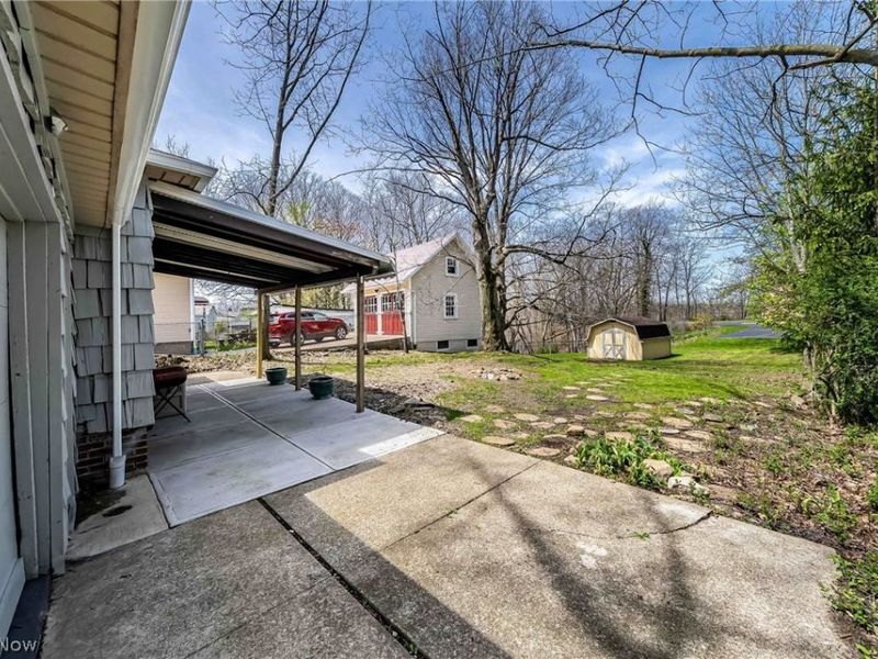 575 W Glendale Street, Bedford, OH 44146 Photo 41