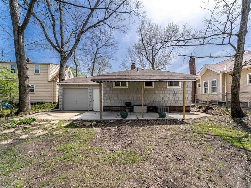 575 W Glendale Street, Bedford, OH 44146 Photo 42