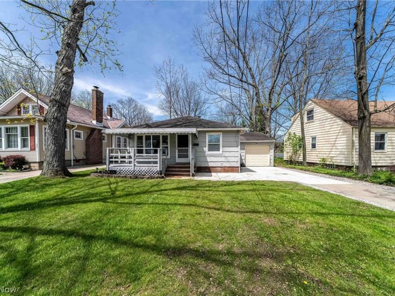 575 W Glendale Street, Bedford, OH 44146 Photo 5