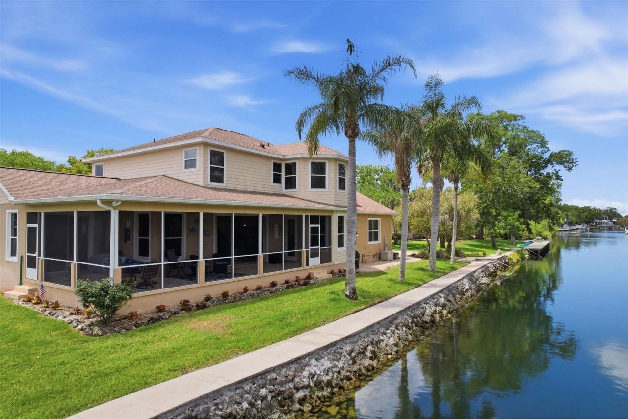 939 SE 3rd Avenue, Crystal River, FL 34429 Photo