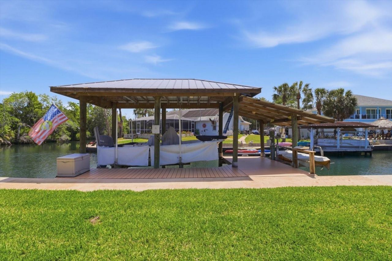 939 SE 3rd Avenue, Crystal River, FL 34429 Photo