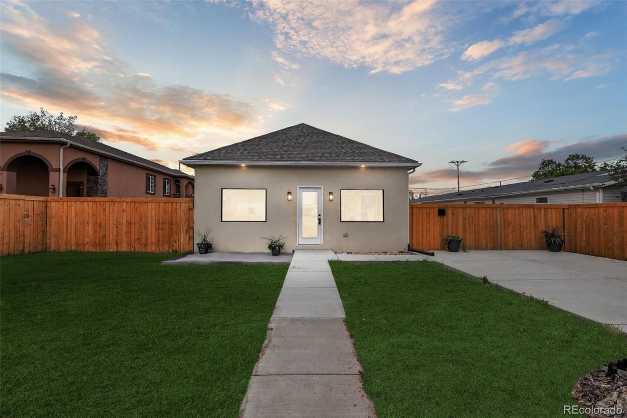 549 Beech Street, Hudson, CO 80642 Main Photo