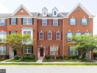 43005 PARIS GAP SQUARE, ASHBURN, VA 20148