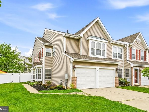 37 ELKINGTON DRIVE, MOUNT LAUREL, NJ 08054