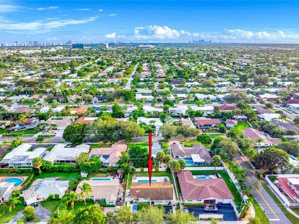 1940 NE 62nd St , Fort Lauderdale, FL 33308