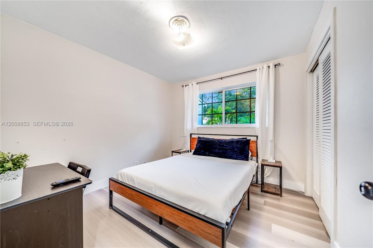 1940 NE 62nd St, Fort Lauderdale, FL 33308 Photo