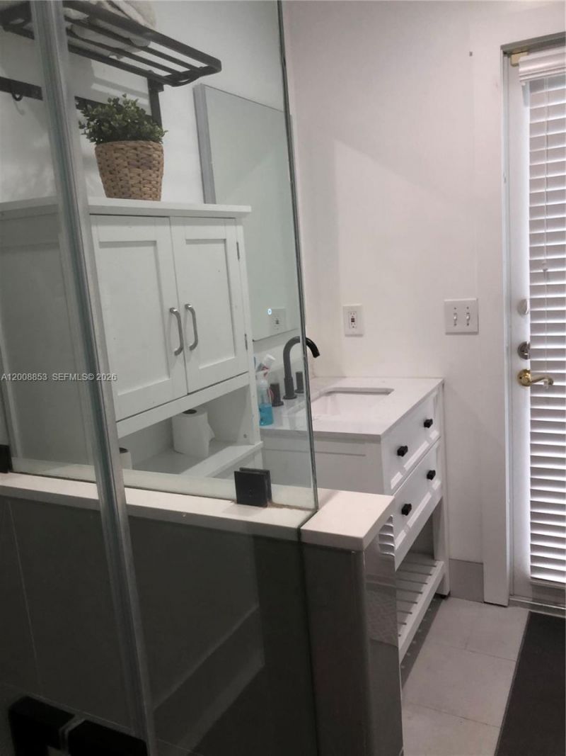 1940 NE 62nd St, Fort Lauderdale, FL 33308 Photo
