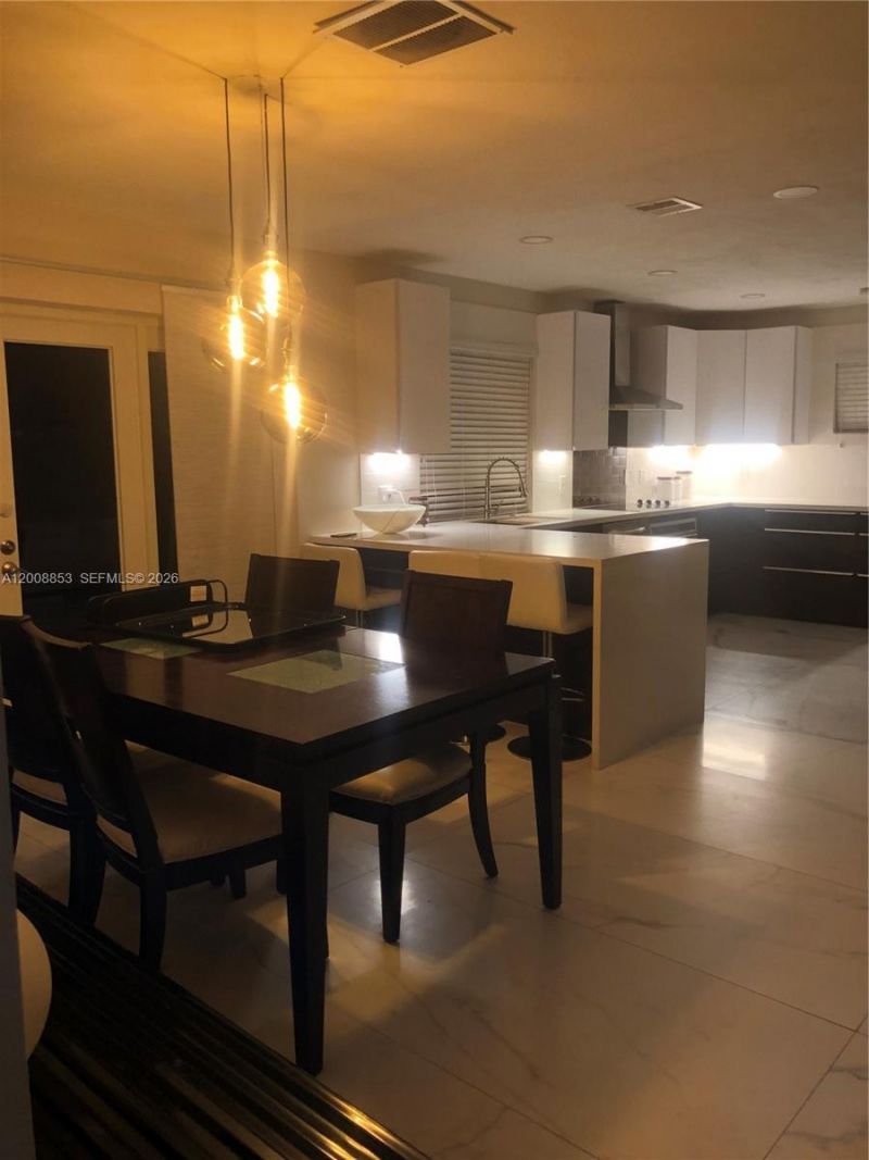 1940 NE 62nd St, Fort Lauderdale, FL 33308 Photo